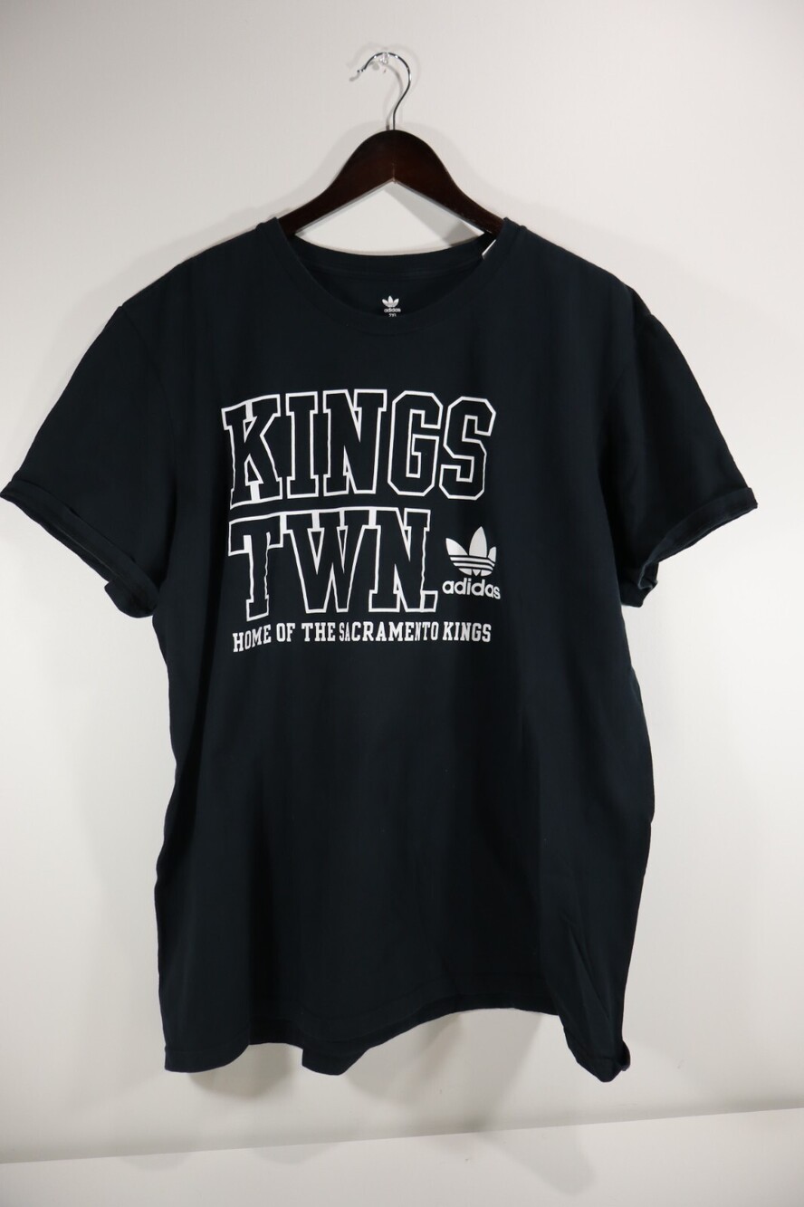 Sacramento Kings Adidas Tee Shirt Kings TWN Black 2XL NBA